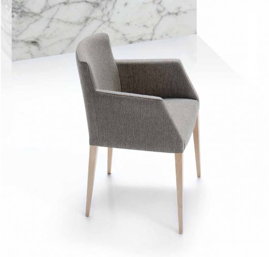Silla modelo Bat Silla modelo Bat