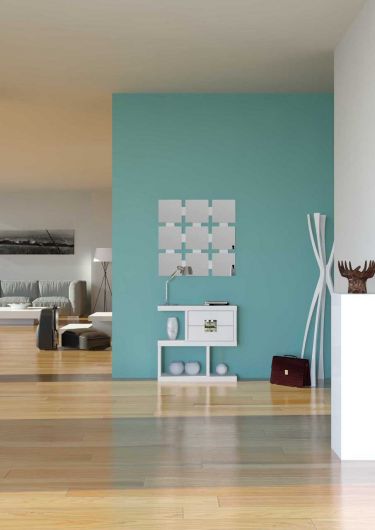 Mueble auxiliar con cuadros Mueble auxiliar con cuadros
