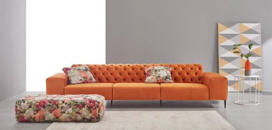 sofa capitone